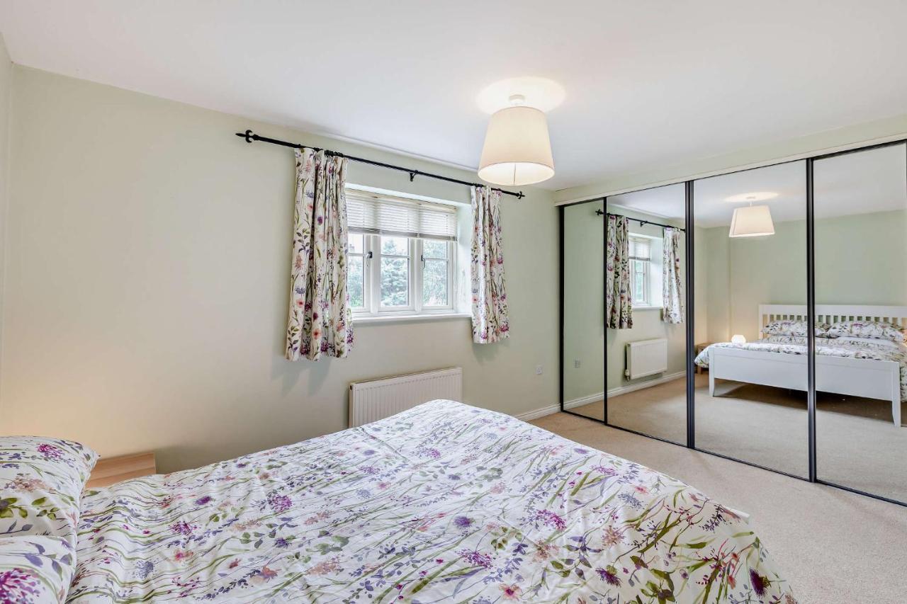 Tall Trees. Luxury North Cotswold Holiday home