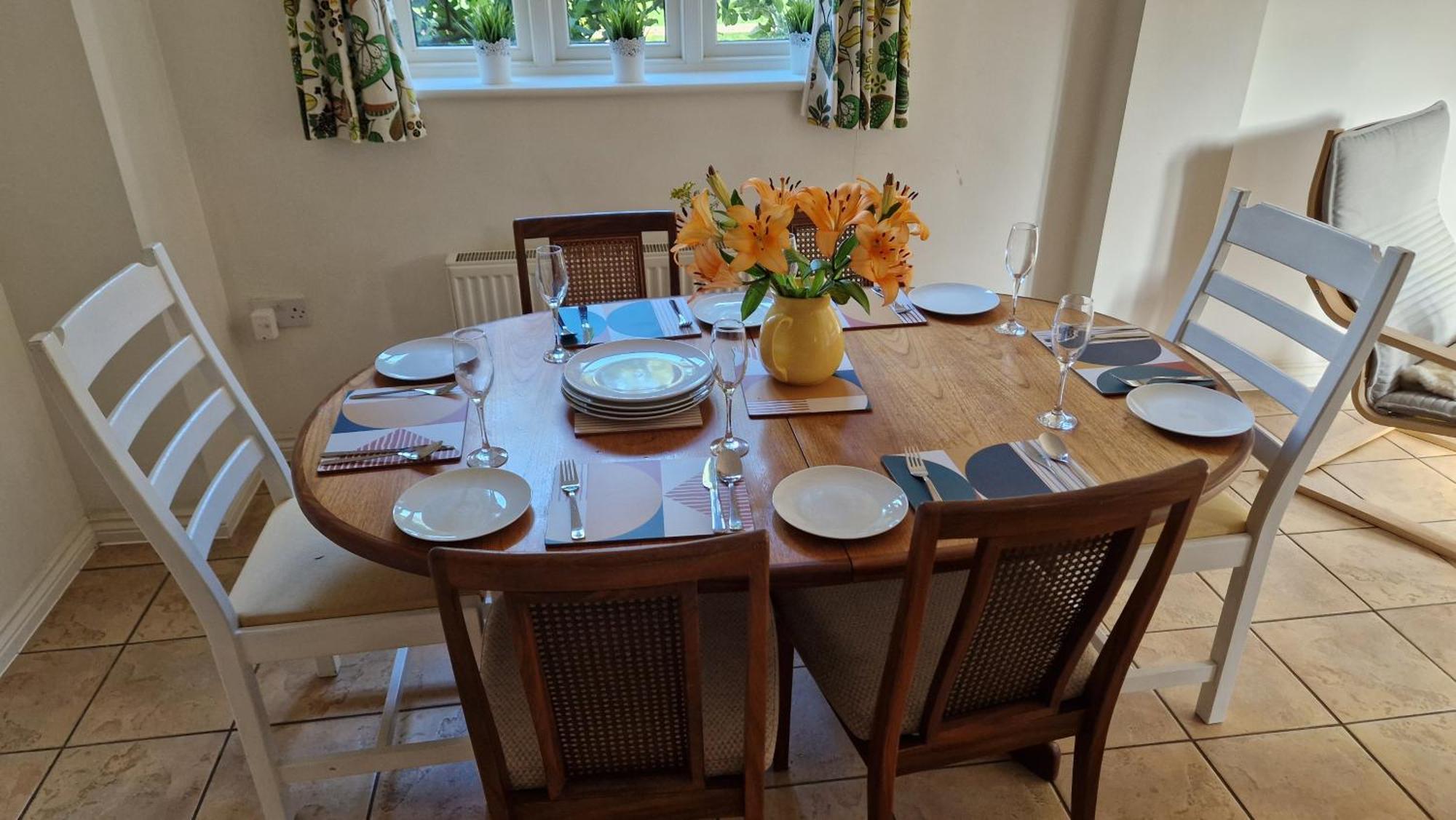 Tall Trees. Luxury North Cotswold Holiday home Banbury
